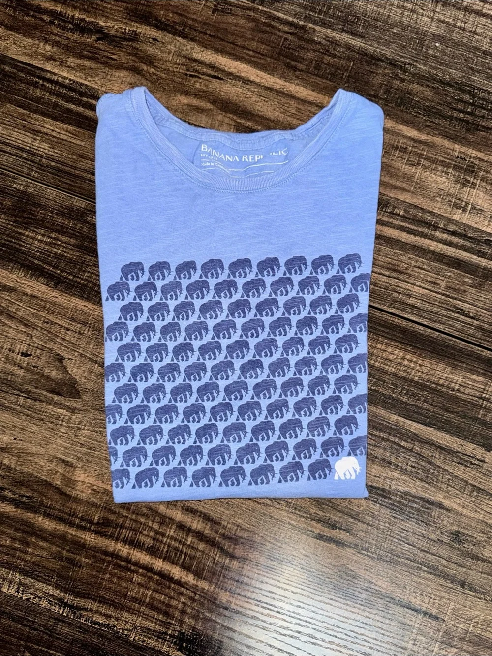 Banana Republic Light Blue Tee with Navy Elephant Graphic
